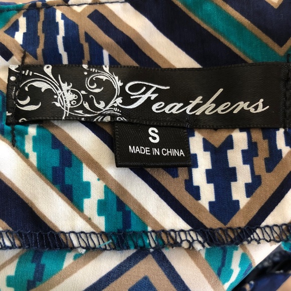 ✨SALE✨ Dress • Small • Darted Neckline - Picture 7 of 8